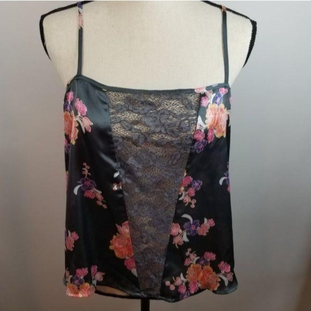 Chelsea28 Tank L Floral Lace Adjustable Strap Top